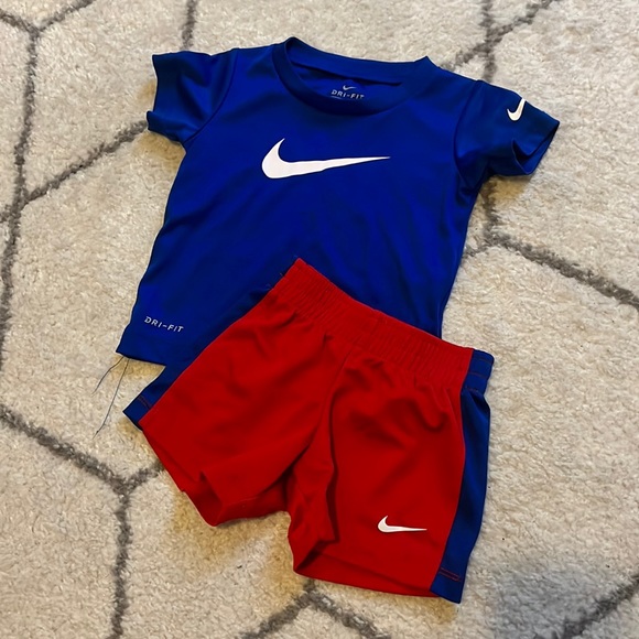 Nike Other - Nike Baby Set